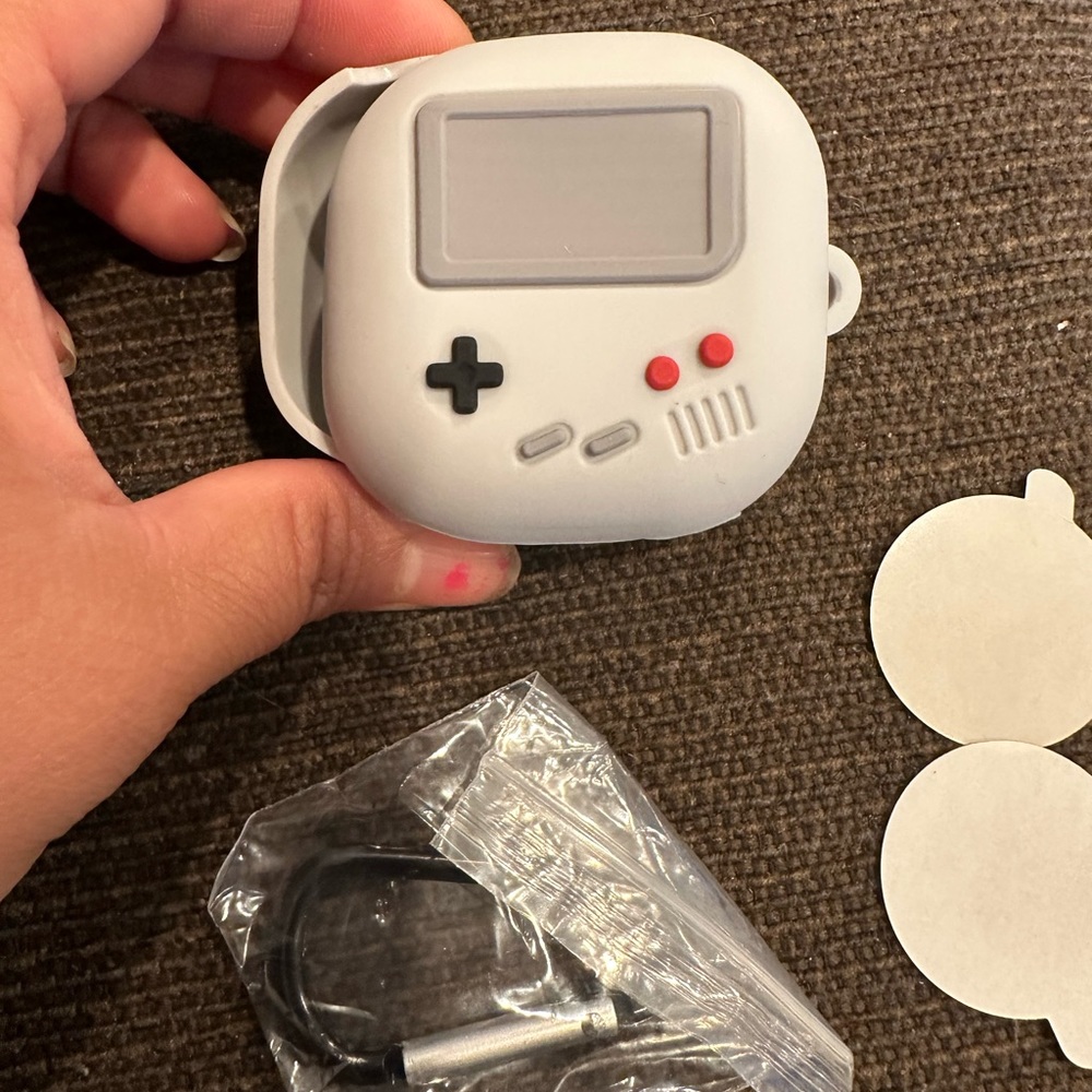 Galaxy Ear Buds Case - Picture 4 of 5